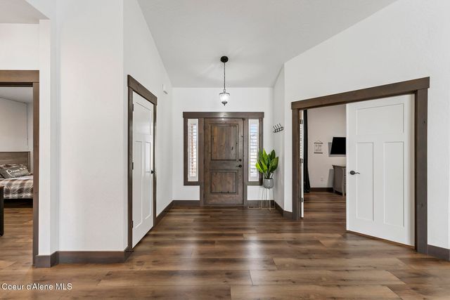 8781 W Seed Loop, Rathdrum, ID 83858