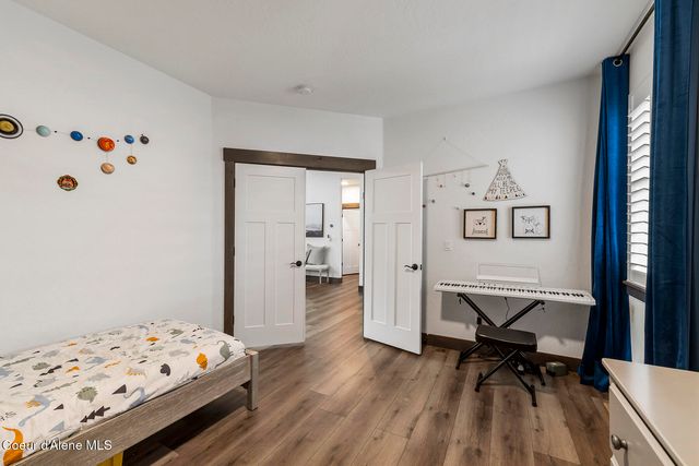 8781 W Seed Loop, Rathdrum, ID 83858