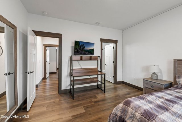 8781 W Seed Loop, Rathdrum, ID 83858