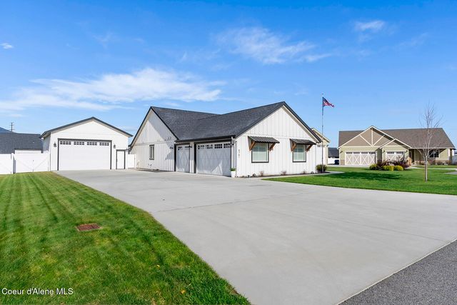 8781 W Seed Loop, Rathdrum, ID 83858