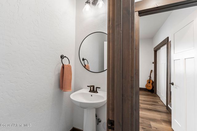 8781 W Seed Loop, Rathdrum, ID 83858