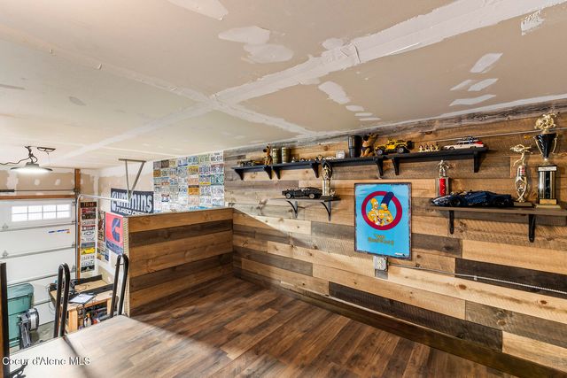 8781 W Seed Loop, Rathdrum, ID 83858