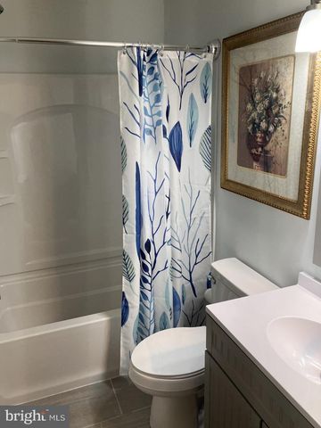 324 W NORTH ST, Smyrna, DE 19977