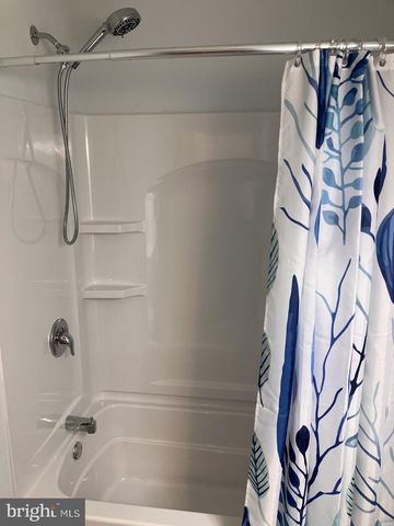 324 W NORTH ST, Smyrna, DE 19977