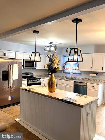 324 W NORTH ST, Smyrna, DE 19977