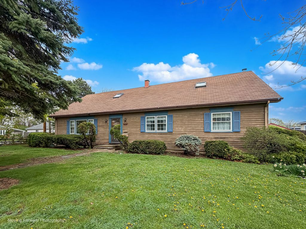 10620 Nevada Avenue, Melrose Park, IL 60164