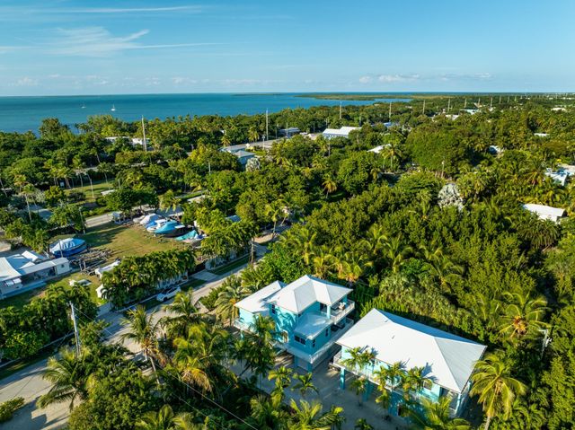 189 Carroll Street, Upper Matecumbe Key Islamorada, FL 33036