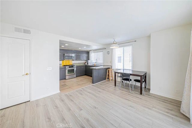 25703 Holiday Circle A, Stevenson Ranch, CA 91381