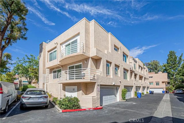 25703 Holiday Circle A, Stevenson Ranch, CA 91381