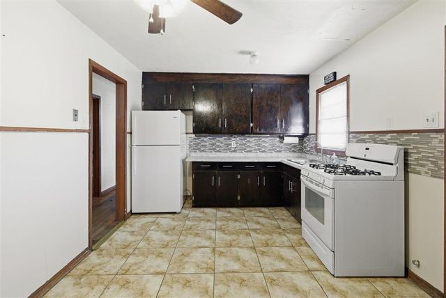 2140 11Th St Street, Lake Charles, LA 70601