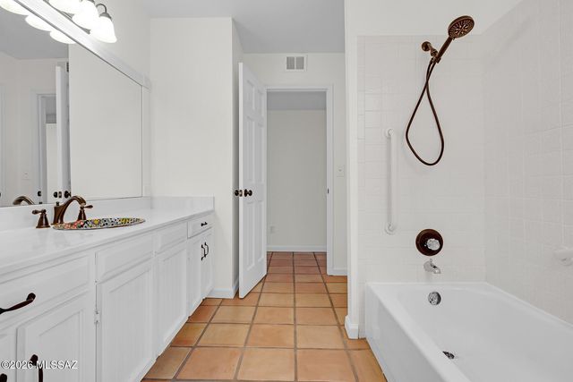 3040 N Placita Fuente, Tucson, AZ 85715