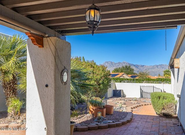 3040 N Placita Fuente, Tucson, AZ 85715