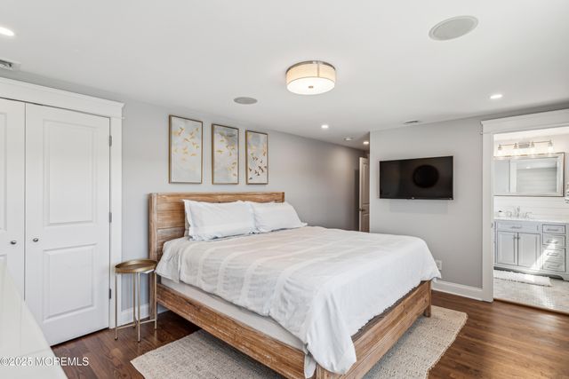 242 Curtis Point Drive, Mantoloking, NJ 08738