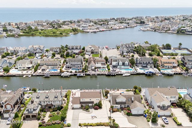 242 Curtis Point Drive, Mantoloking, NJ 08738