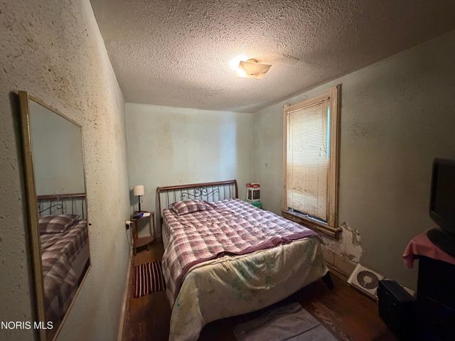 422 Palmer Street, Toledo, OH 43608