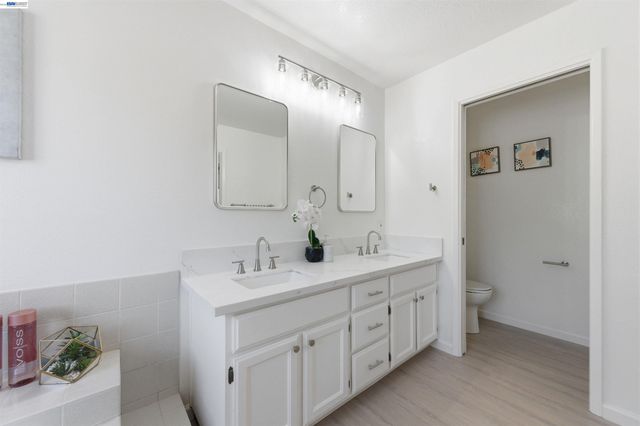5311 San Simeon Pl, Castro Valley, CA 94552