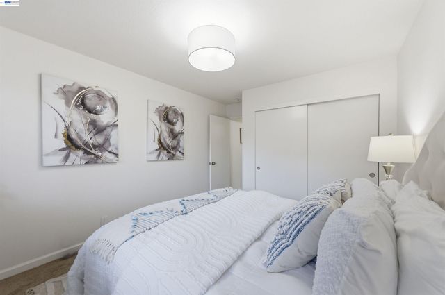 5311 San Simeon Pl, Castro Valley, CA 94552