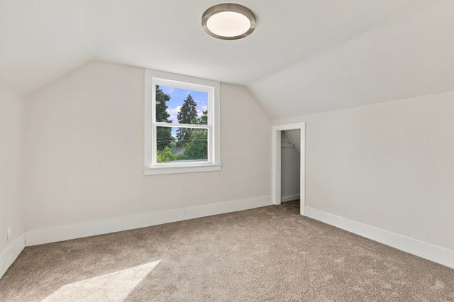 1515 W Dalton Ave, Spokane, WA 99205