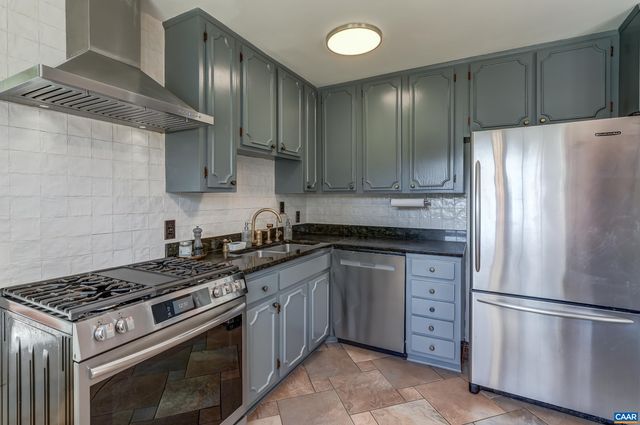 1416 LESTER DR, Charlottesville, VA 22901