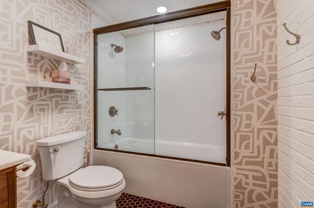 1416 LESTER DR, Charlottesville, VA 22901