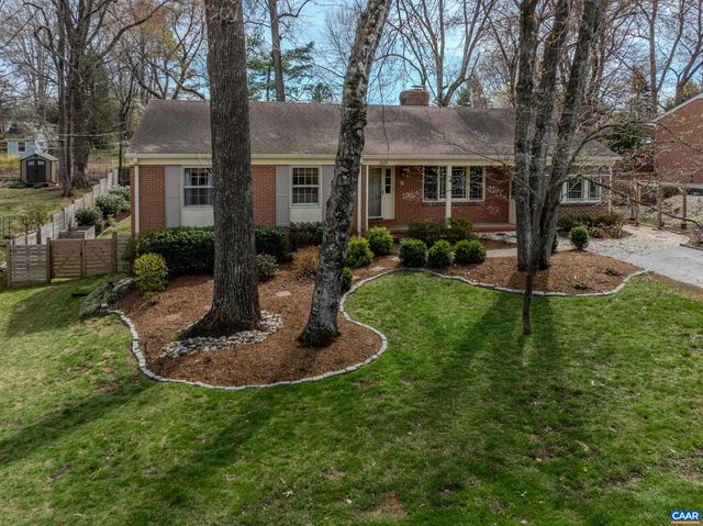 1416 LESTER DR, Charlottesville, VA 22901