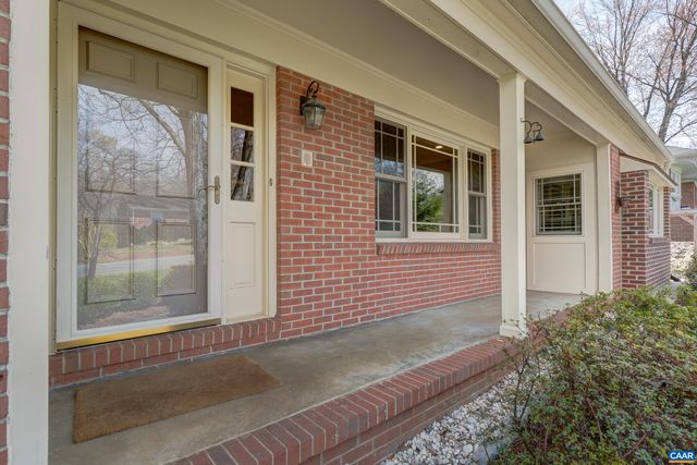 1416 LESTER DR, Charlottesville, VA 22901