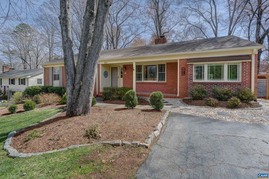 1416 LESTER DR, Charlottesville, VA 22901