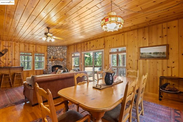 22912 Sierra Dr, Twain Harte, CA 95383