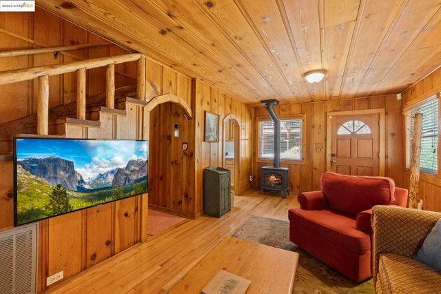 22912 Sierra Dr, Twain Harte, CA 95383