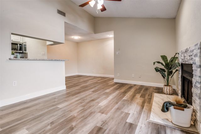 1310 Harwell Drive 4721, Arlington, TX 76011