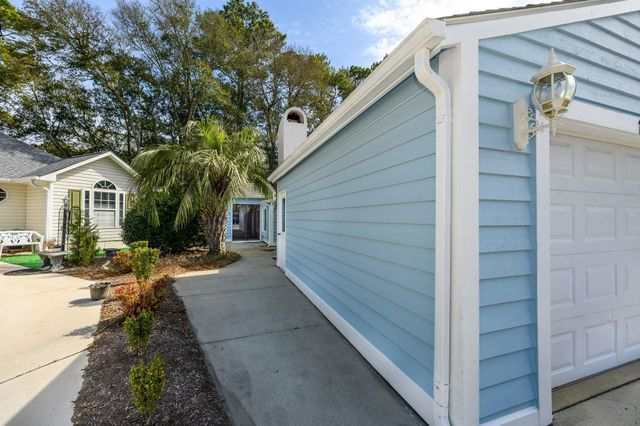 128 Dogwood Pl., North Myrtle Beach, SC 29582