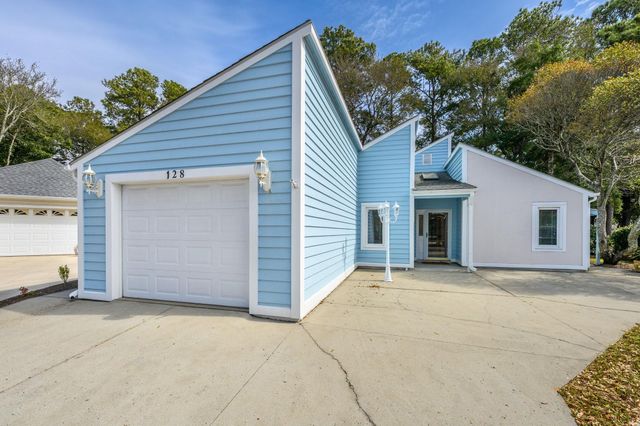 128 Dogwood Pl., North Myrtle Beach, SC 29582