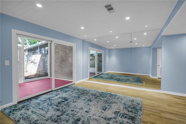 424 Magnolia Ave 6, St Simons Island, GA 31522