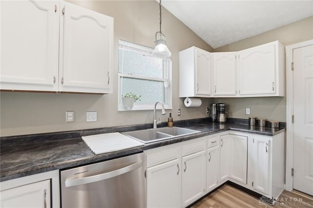 4381 Coach Light Trail, Dayton, OH 45424