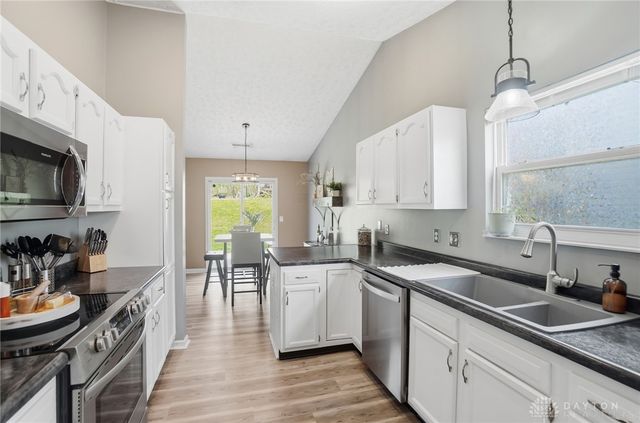 4381 Coach Light Trail, Dayton, OH 45424