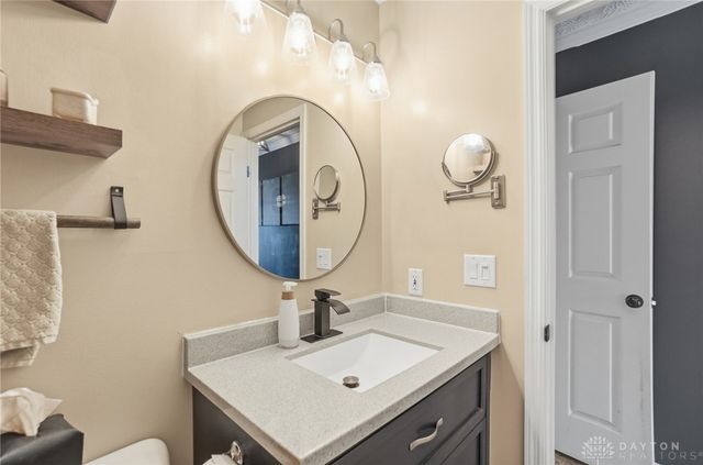 4381 Coach Light Trail, Dayton, OH 45424