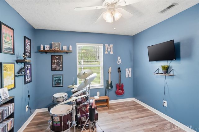 4381 Coach Light Trail, Dayton, OH 45424