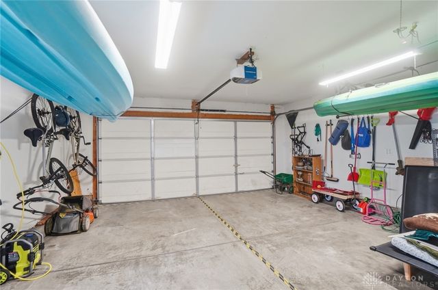 4381 Coach Light Trail, Dayton, OH 45424