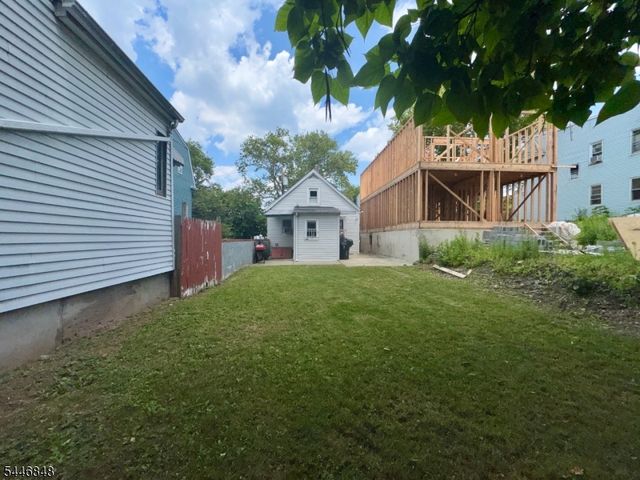 17 Highland Ter, Irvington Twp., NJ 07111