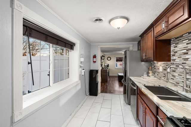 241 Mendon Rd, Attleboro, MA 02703