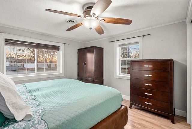 241 Mendon Rd, Attleboro, MA 02703