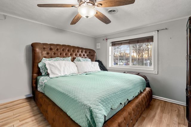 241 Mendon Rd, Attleboro, MA 02703