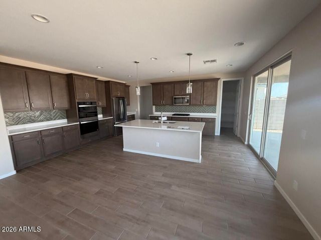 1208 W J WALTZ Way, Apache Junction, AZ 85120