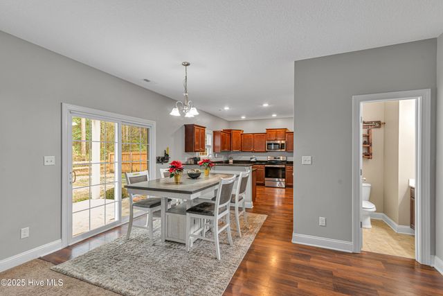 220 Wood House Drive, Jacksonville, NC 28546