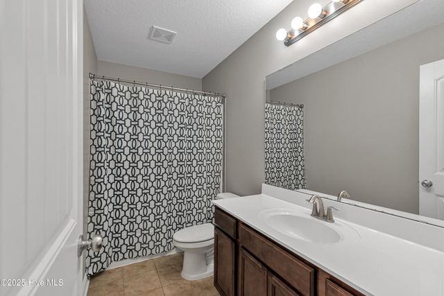 220 Wood House Drive, Jacksonville, NC 28546