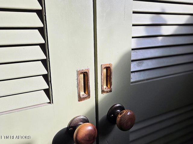 223 Frontier Rd, Sweetwater, TN 37874