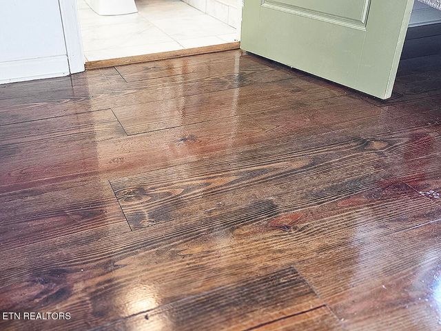 223 Frontier Rd, Sweetwater, TN 37874