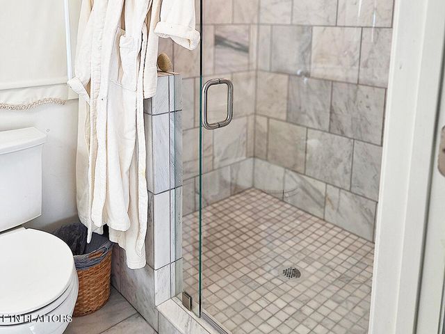 223 Frontier Rd, Sweetwater, TN 37874