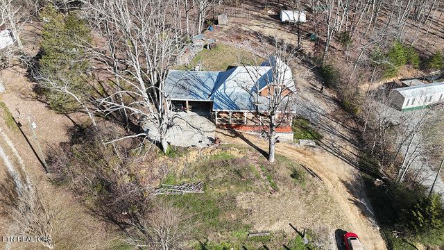 223 Frontier Rd, Sweetwater, TN 37874