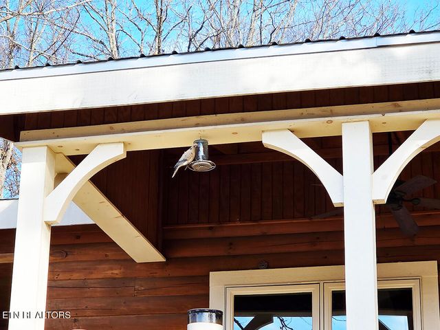 223 Frontier Rd, Sweetwater, TN 37874